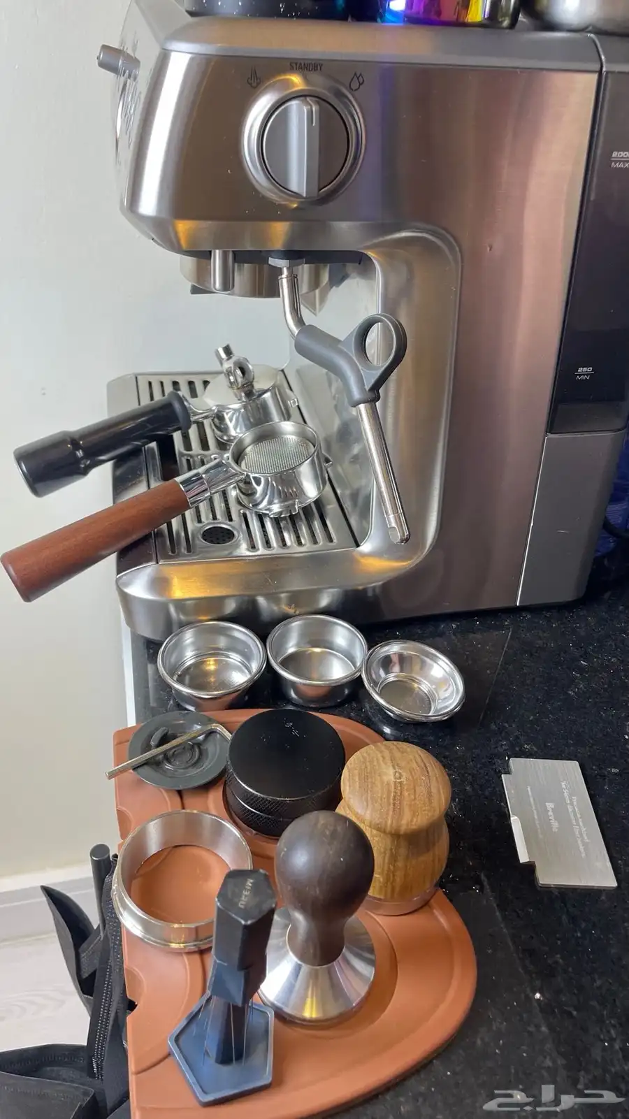 مكينه قهوه Breville مع ادواتهااستخدام بسيط جدا index