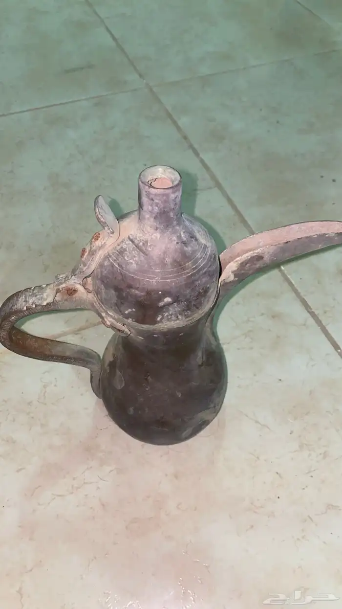 دلة قديمه 2