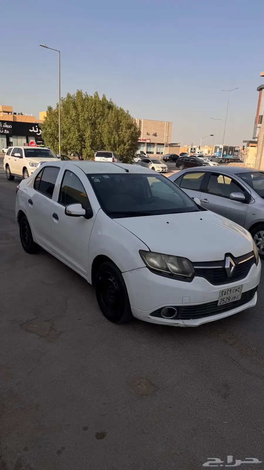 للبيع رينو لوجان 2015 1