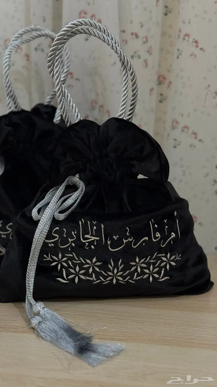 اكياس عبايات مطرزة بالحبة وبالجملة 3