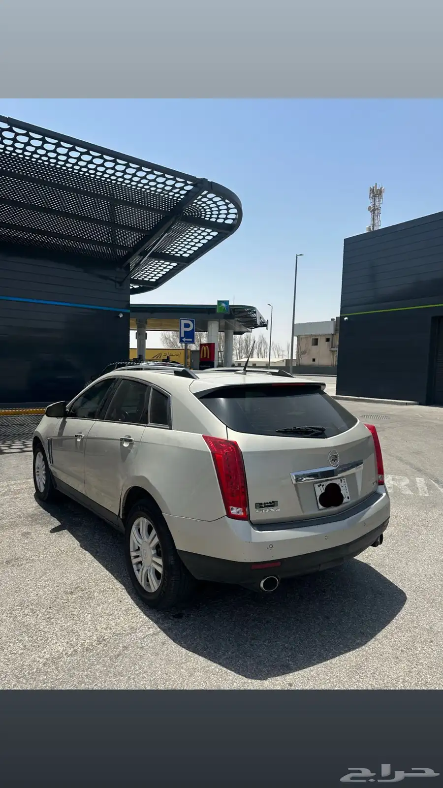 كاديلاك SRX 3