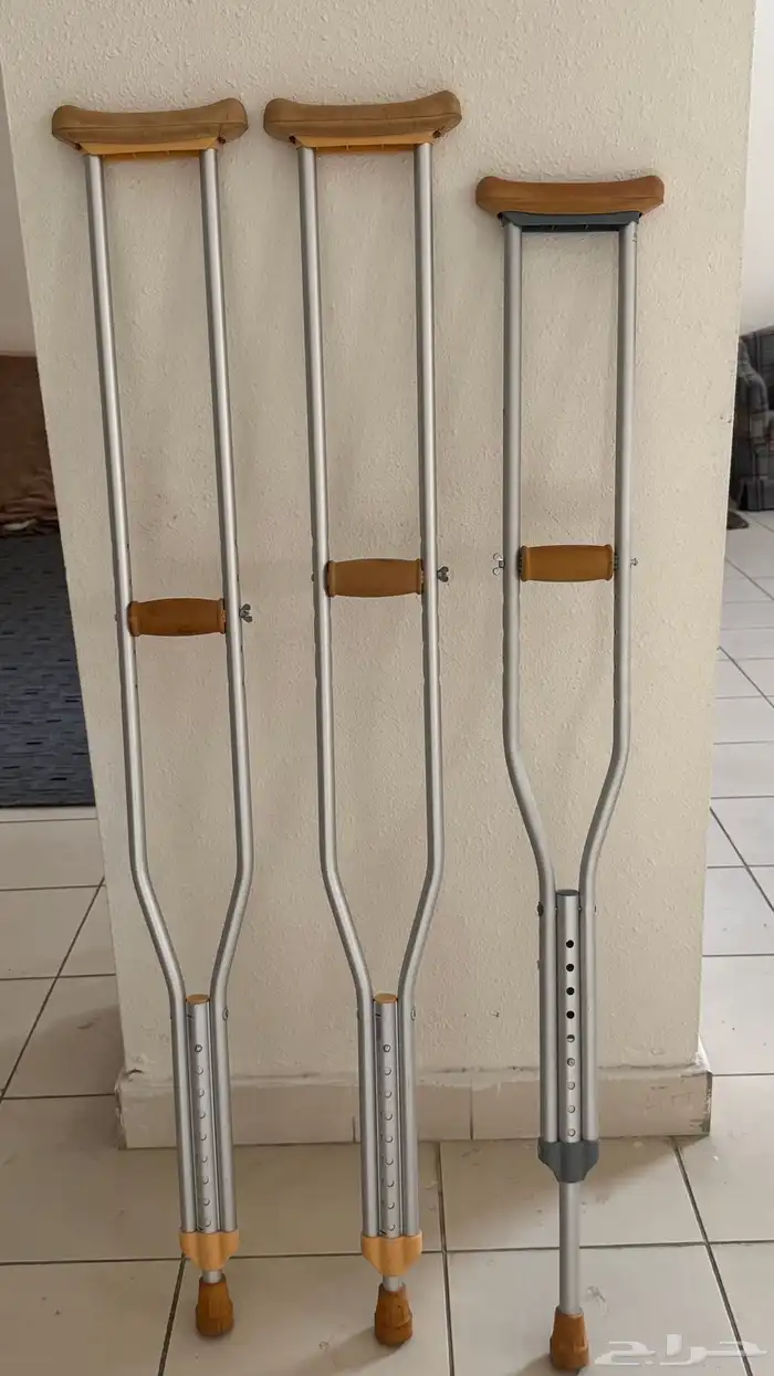 عكازات رجول 0