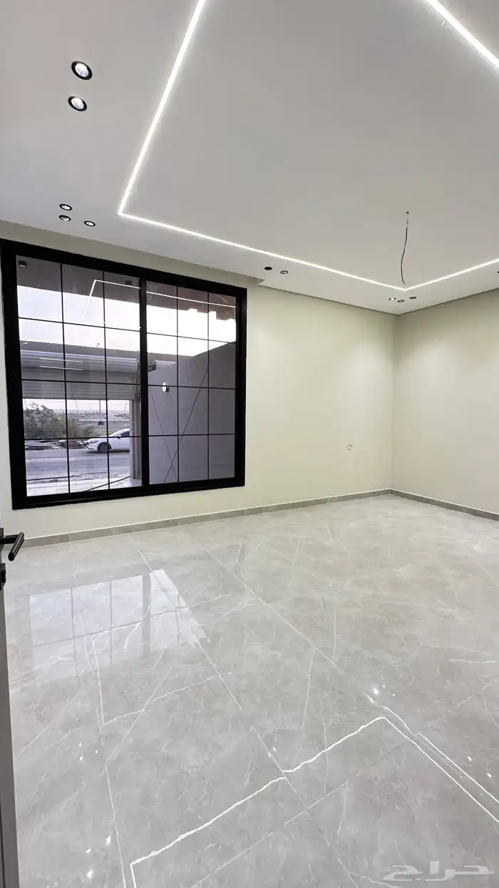 للبيع شقق دبلكس ضاحيه الملك فهد اسعار تبداء من 700ألف 3