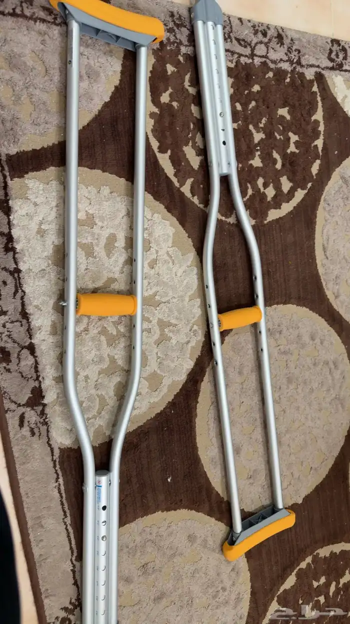 عكاز من دون اي مقابل 0