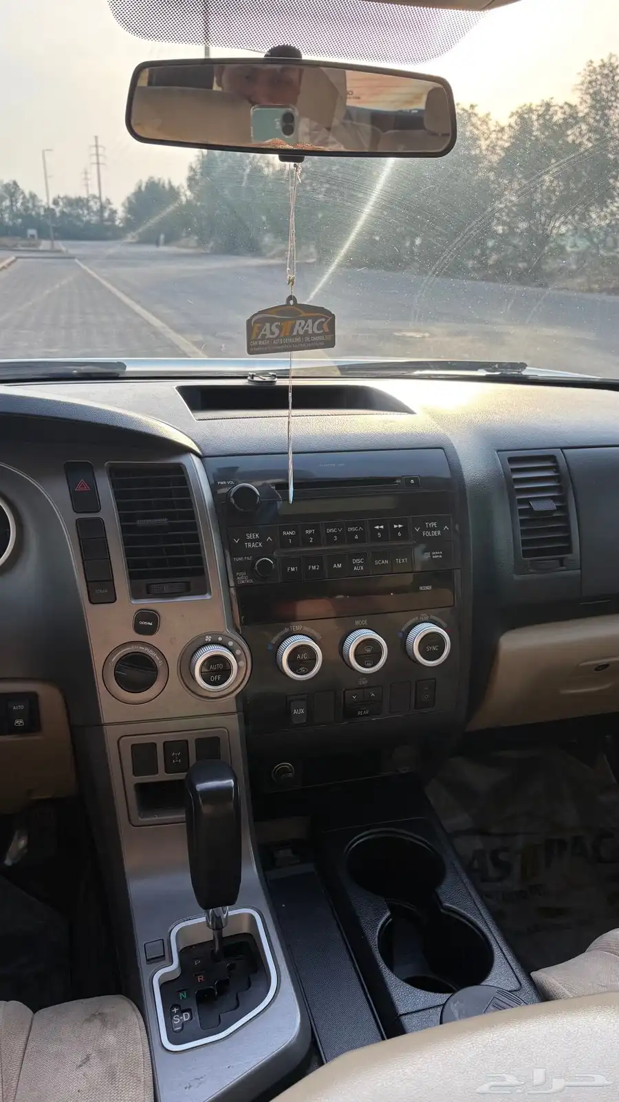 سيكويا 2014 SR5 دبل ثلاجة 6