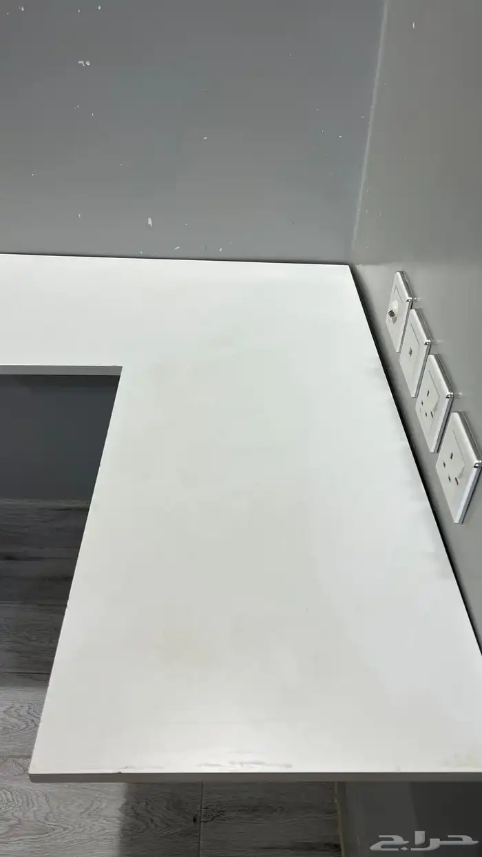 طاولة قيمنق او مكتب طاولة حرف L 2