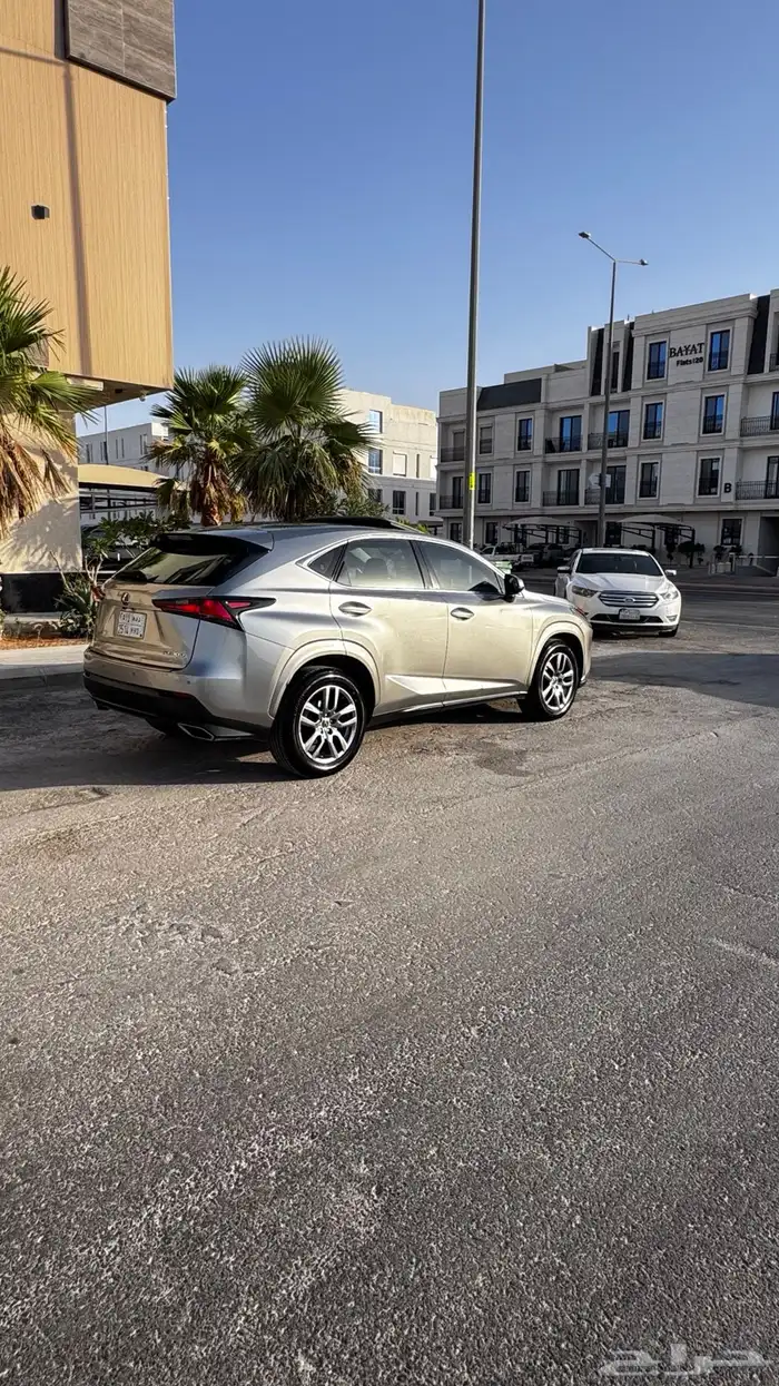 لكزس NX300 2021 سعوديه 7