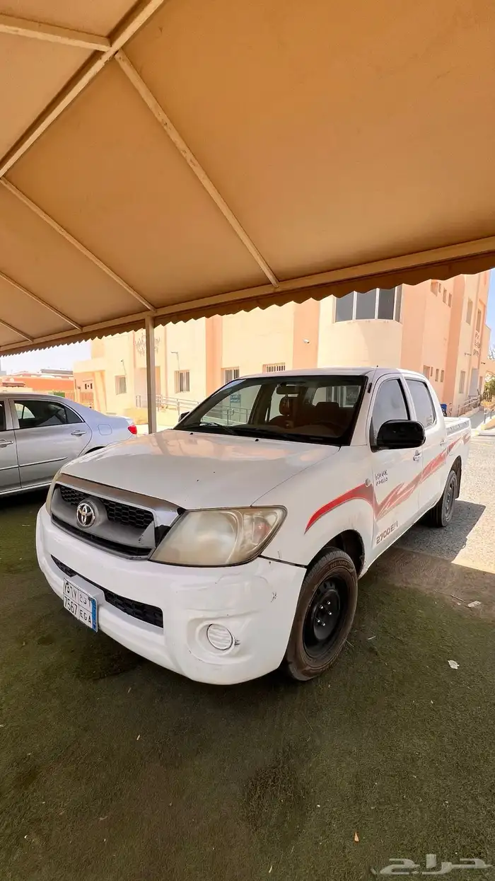 هايلكس 11 GLX 1