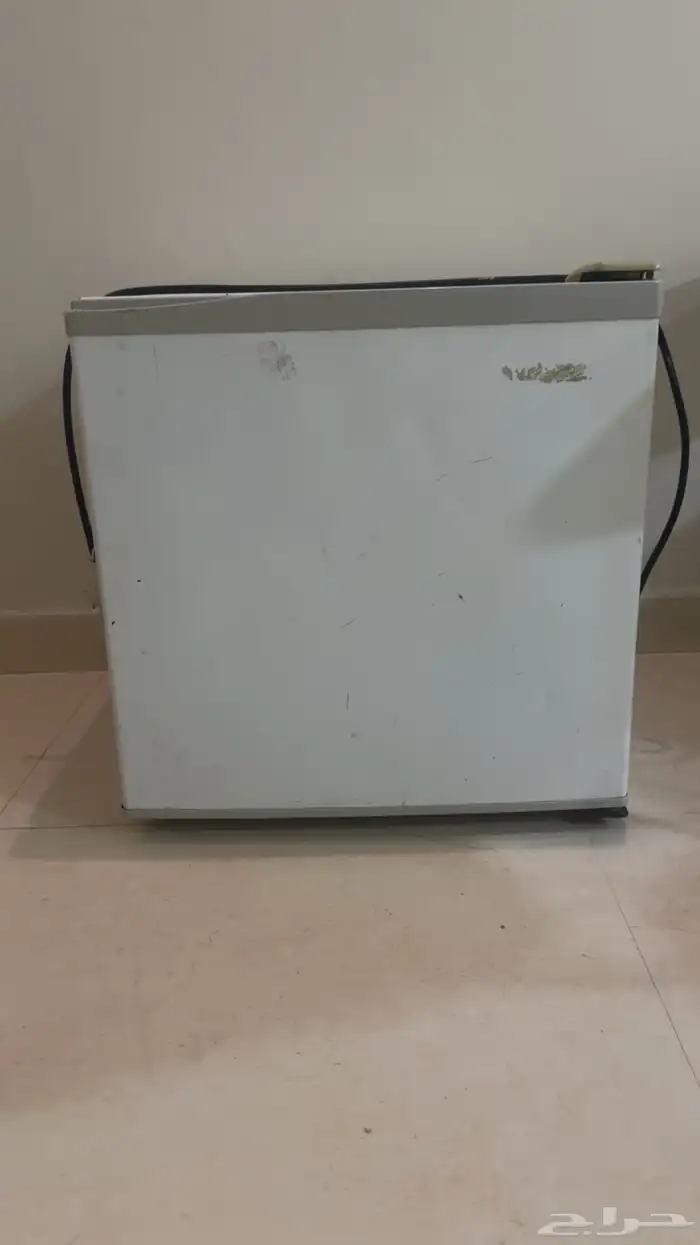 للبيع ثلاجه 0