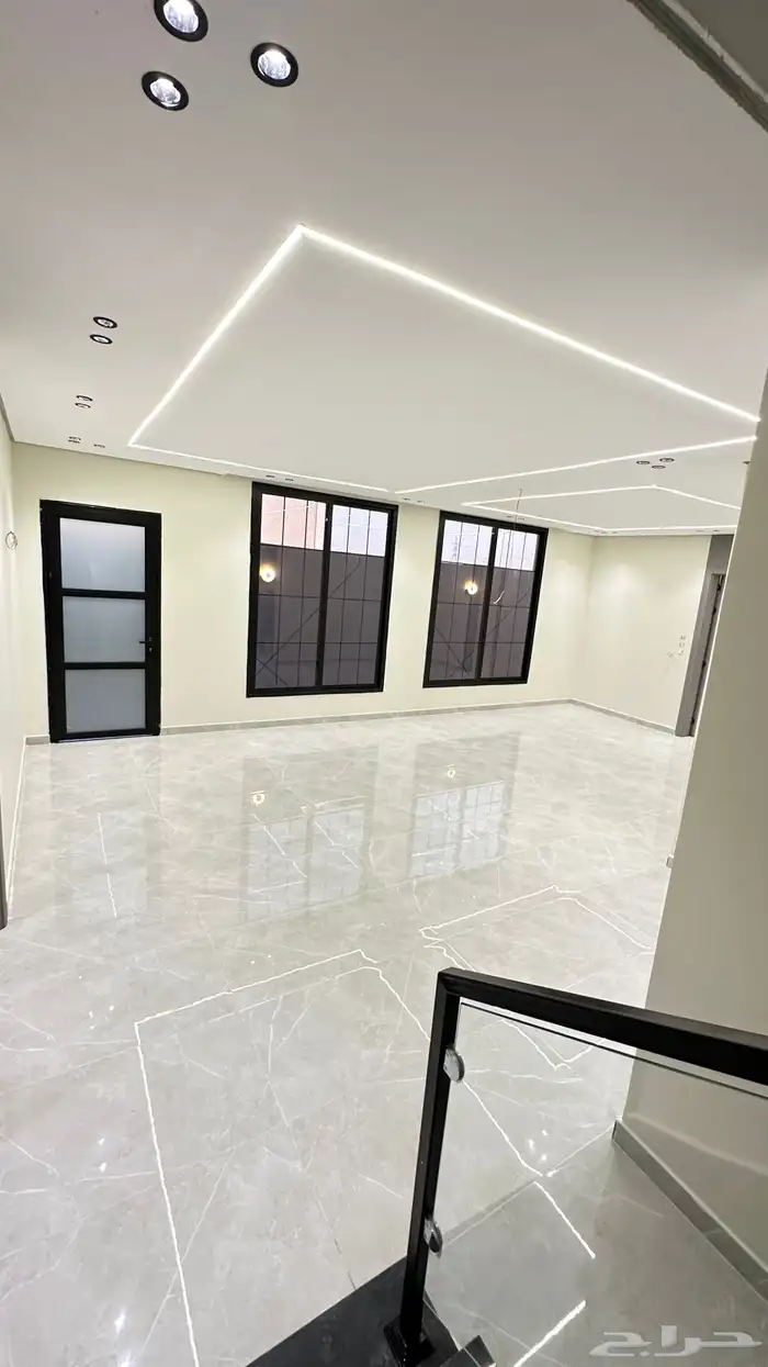 للبيع شقق دبلكس ضاحيه الملك فهد اسعار تبداء من 700ألف 8