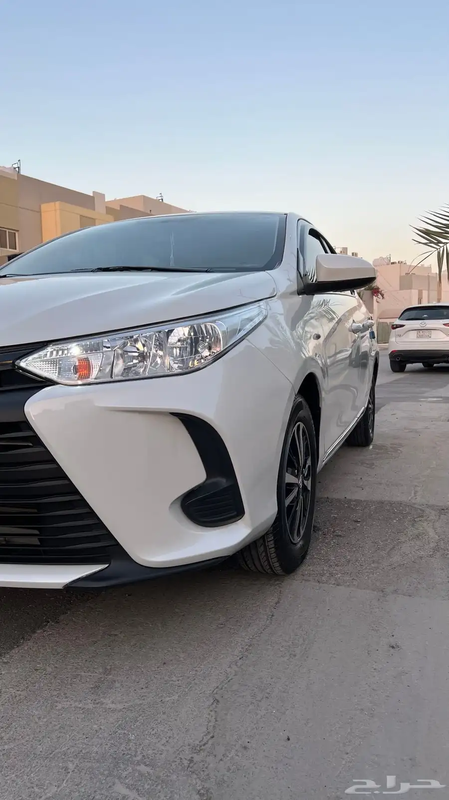 للبيع يارس 2021 فل كامل  Y 1