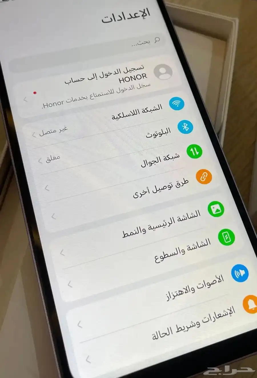 جوال هونر x6b اخو الجديد مركب عليه حمايه وجراب مع كرتونه 1