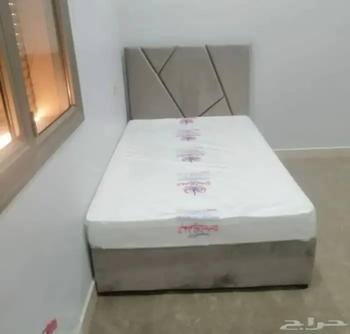 سرير 120 200 السعر 300 0