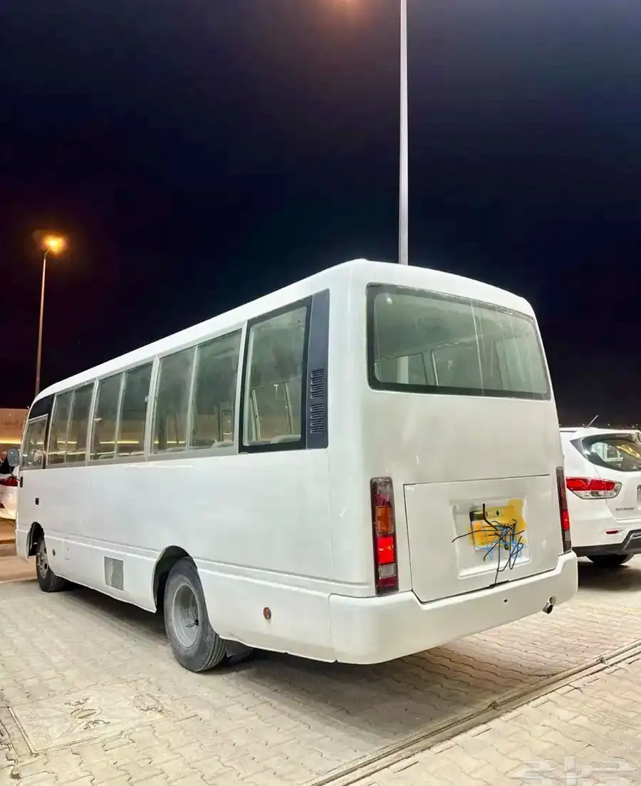 باص كوستر 30 راكب للإيجار 0