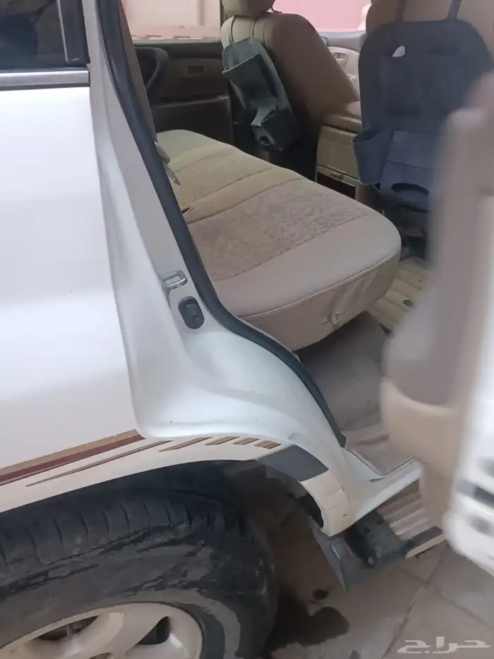 لاند كروزر 2001 13