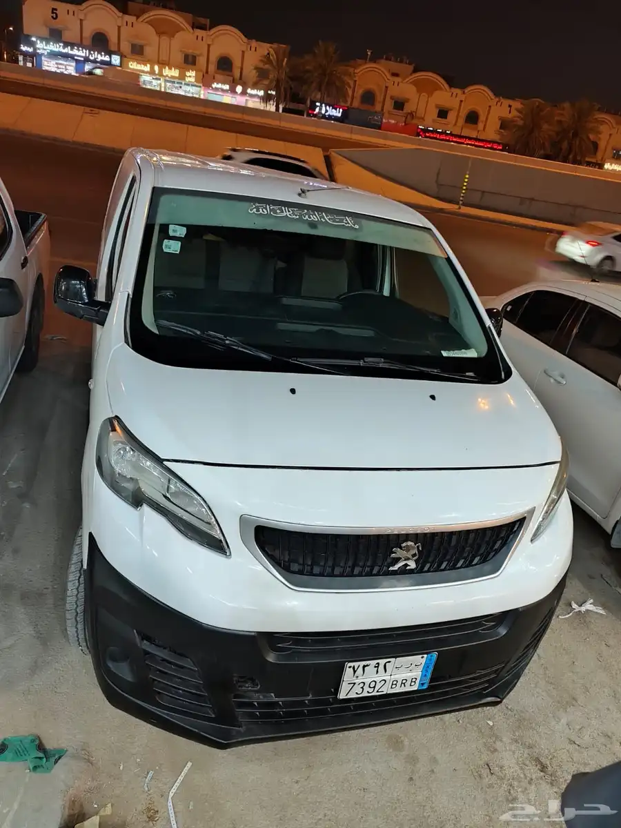 بيجو اكسبرت اكسبريت بظائع 1
