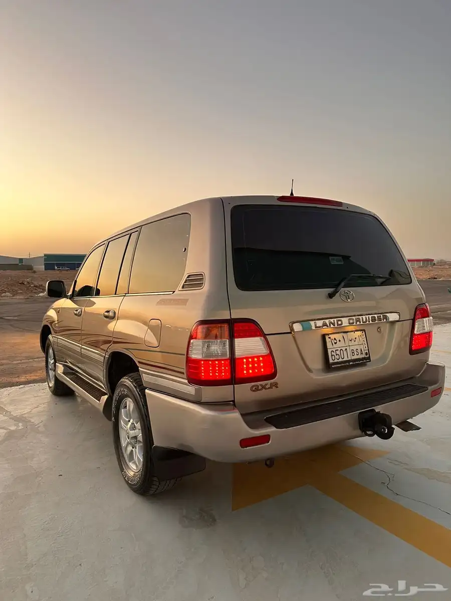 جيب لاندكروزر 2006 2