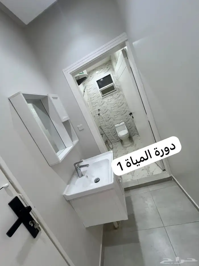 شقه للايجار بحى العارض 0