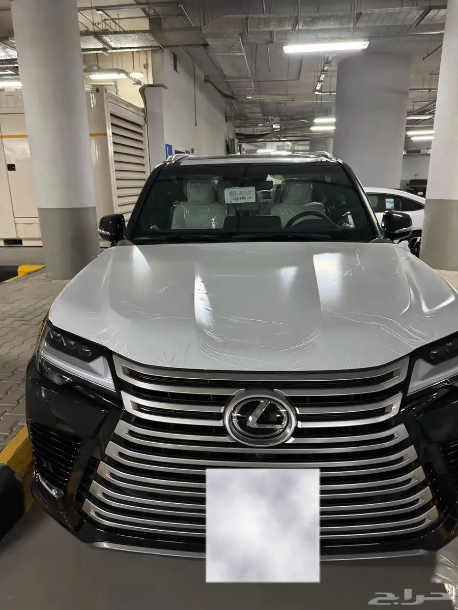 لكزس 2025LX600 12