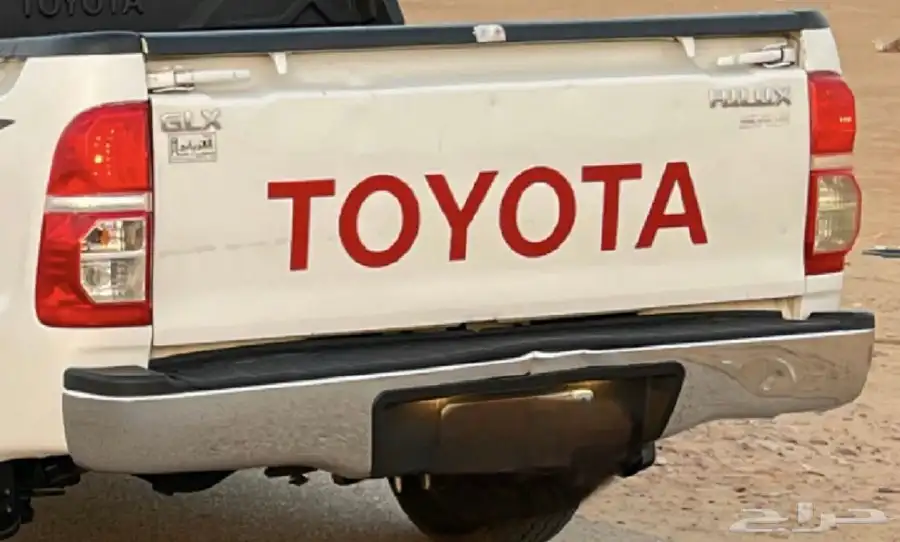 للبيع صدام هايلوكس 1