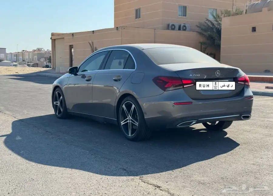 مرسيدس   A200 جفالي   مستخدم اول وكاله 1