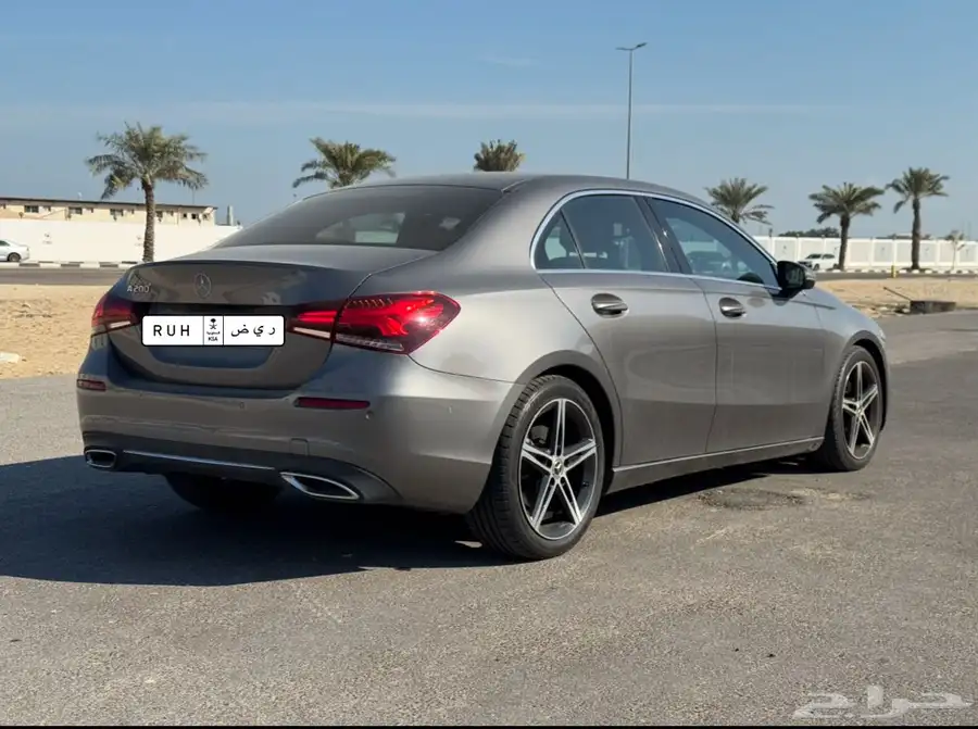 مرسيدس   A200 جفالي   مستخدم اول وكاله 3