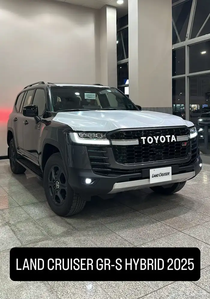 لاندكروزر GRS هايبرد 2025 0