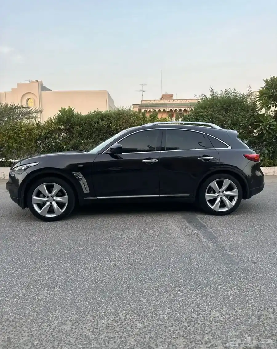 إنفينيتي FX 50 5