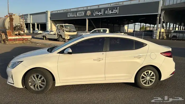 انترا 2020 ديزل ماشيه 97 الف الموقع المدينه المنوره 2