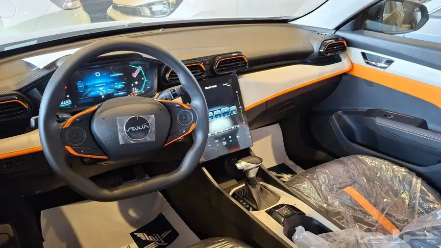 دونج فينج 2025 لون اسود جديد احصل علي موافقه التقسيط في 5د 4