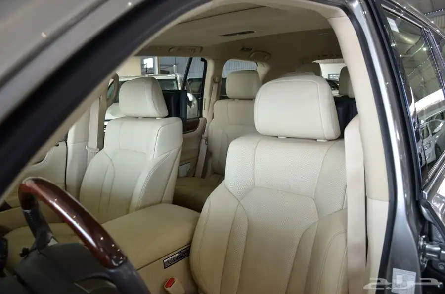 لكزس LX570 S 2020 5