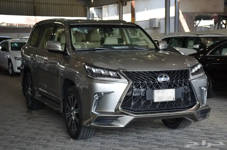 لكزس LX570 S 2020 1