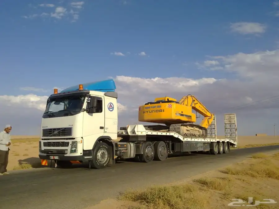 لوبد طويل منخفض في الحناكيه المدينه لنقل الباصات العطلانه 0