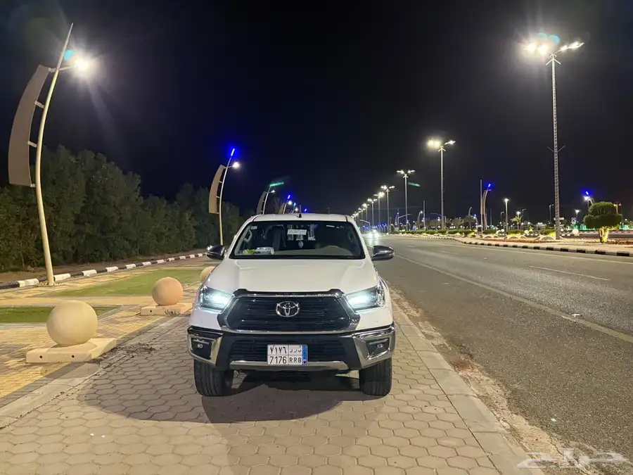 هايلكس 2023 ديزل فل كامل سعودي مكينه 2800 13