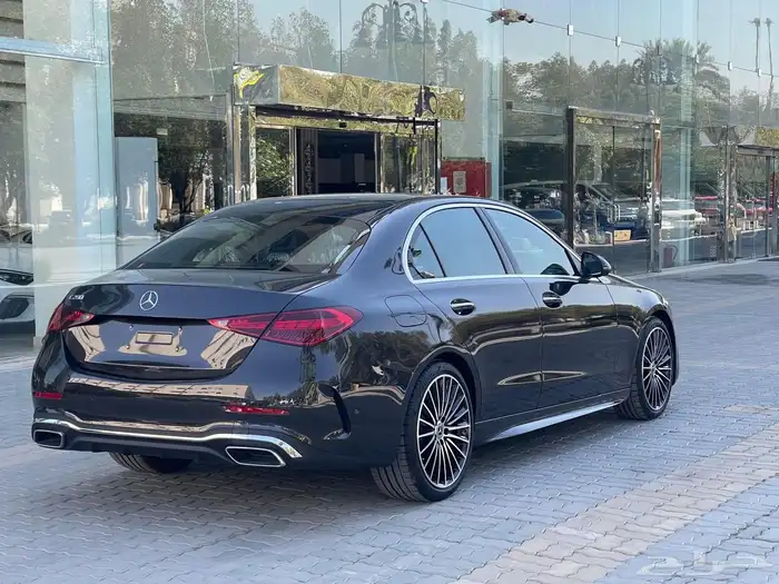 مرسيدس C200 AMG 2025 اصفار كاملة المواصفات.. 4