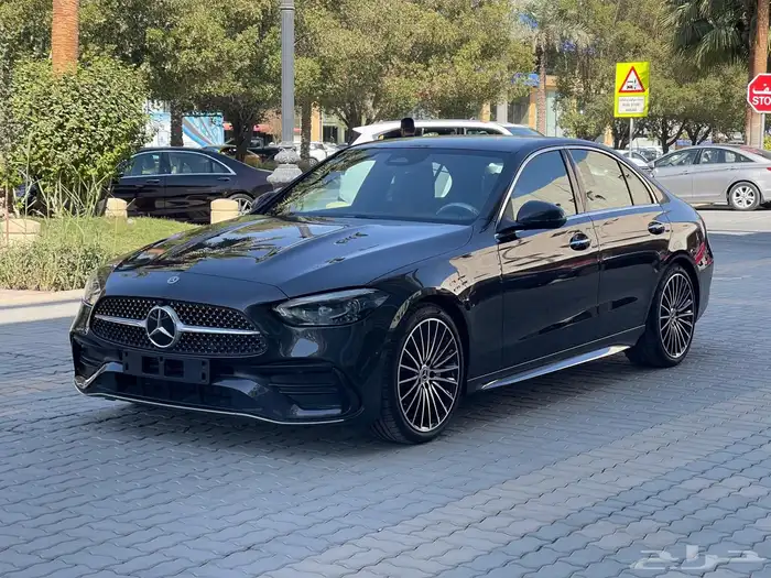 مرسيدس C200 AMG 2025 اصفار كاملة المواصفات.. 0