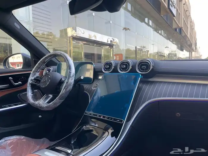 مرسيدس C200 AMG 2025 اصفار كاملة المواصفات.. 6