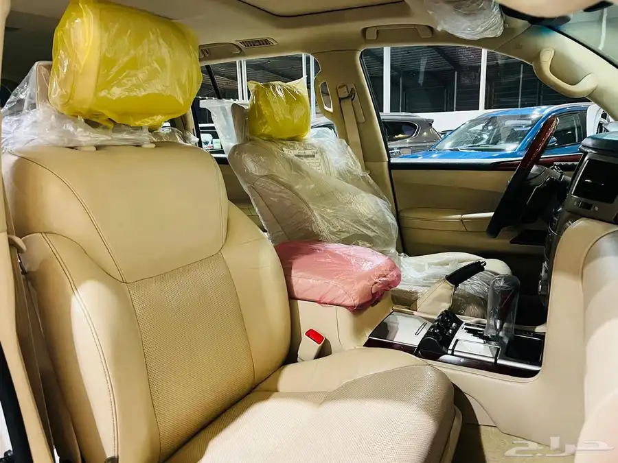 جيب لكزس 2013 LX570 S ( بحالة ممتازة ) 3