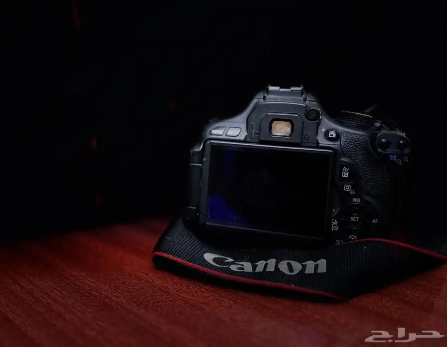 EOS 600D كاميرا كانون نظيفة للبيع مع عدسة index