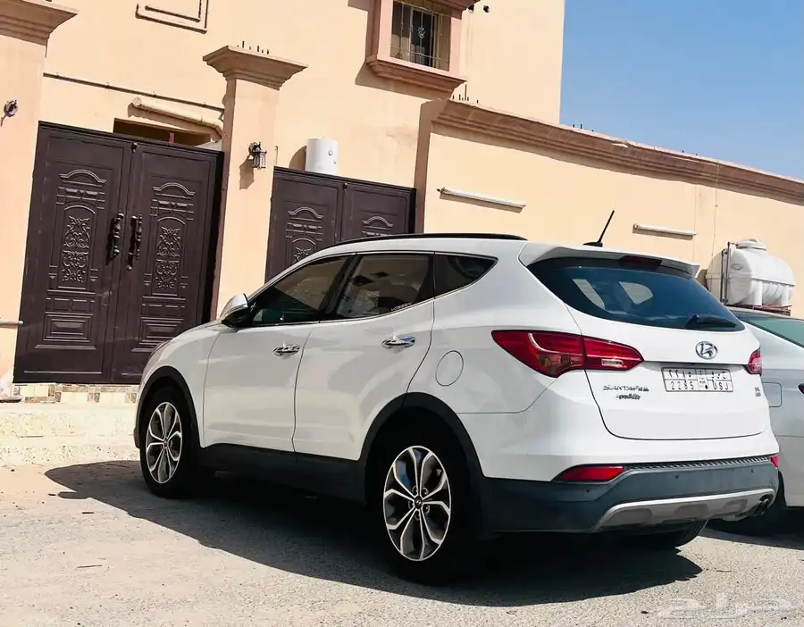 Hyundai Santa Fe 2015 1