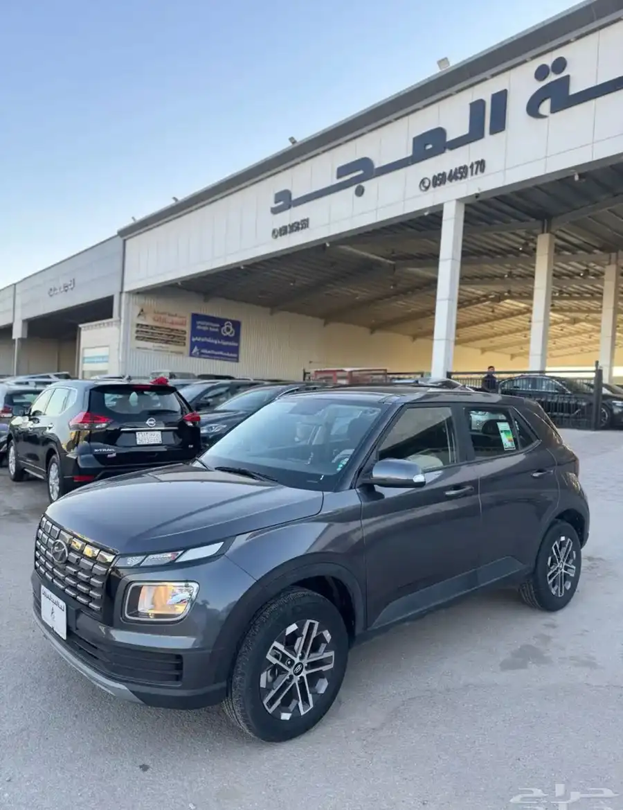 للبيع هونداي فينيو 2024 - سمارت بحالة الوكاله 1
