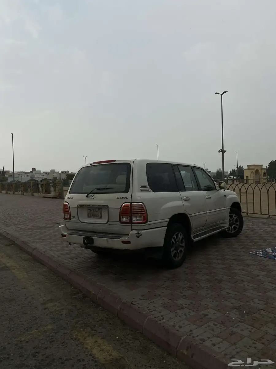 جيب لكزس 98 0