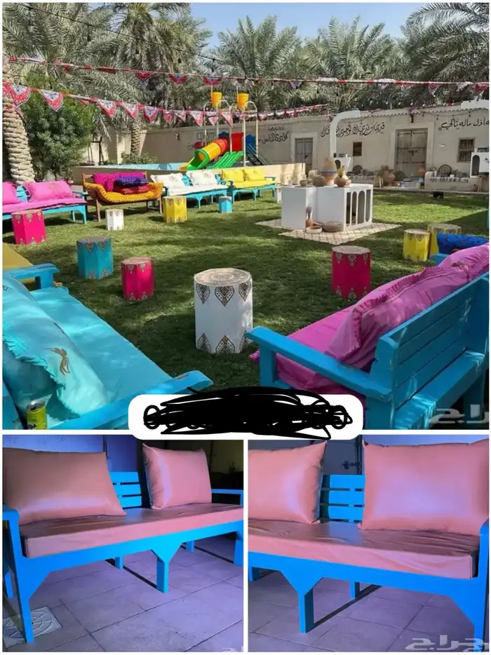 مراكيز او كراسي خشب مع طاولاتهم 0