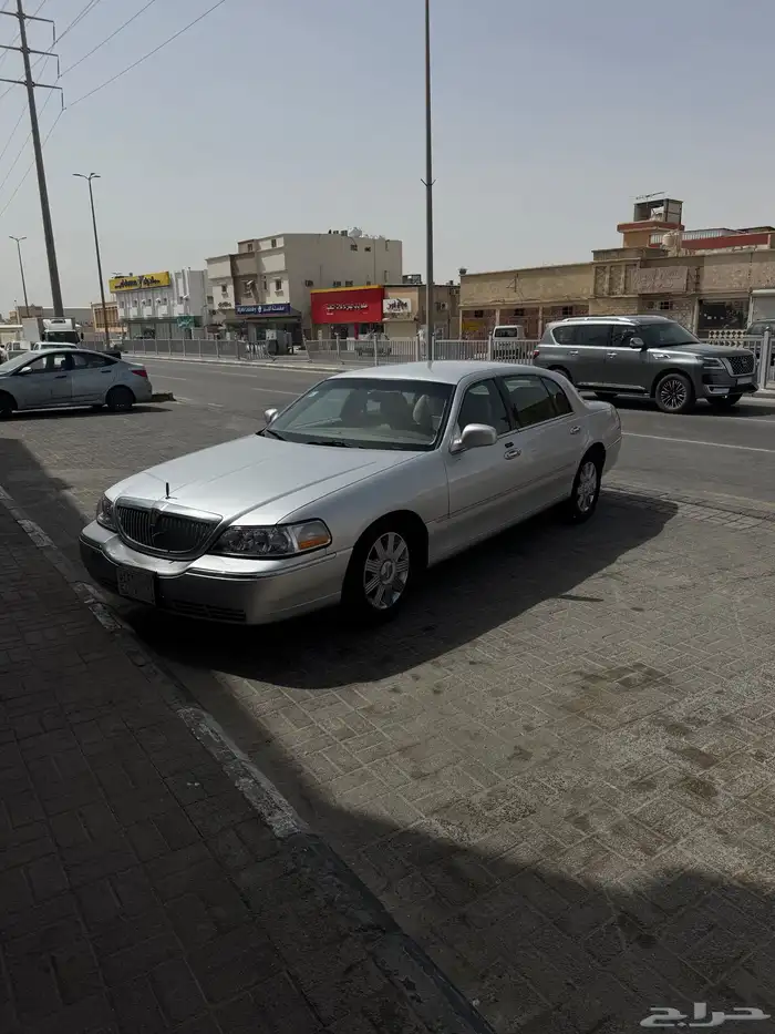 لينكون تاون كار 2004 2