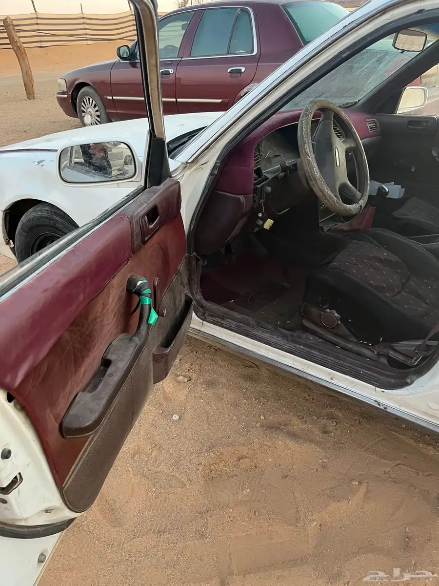 كرسيدا 92 للبيع قطع 3
