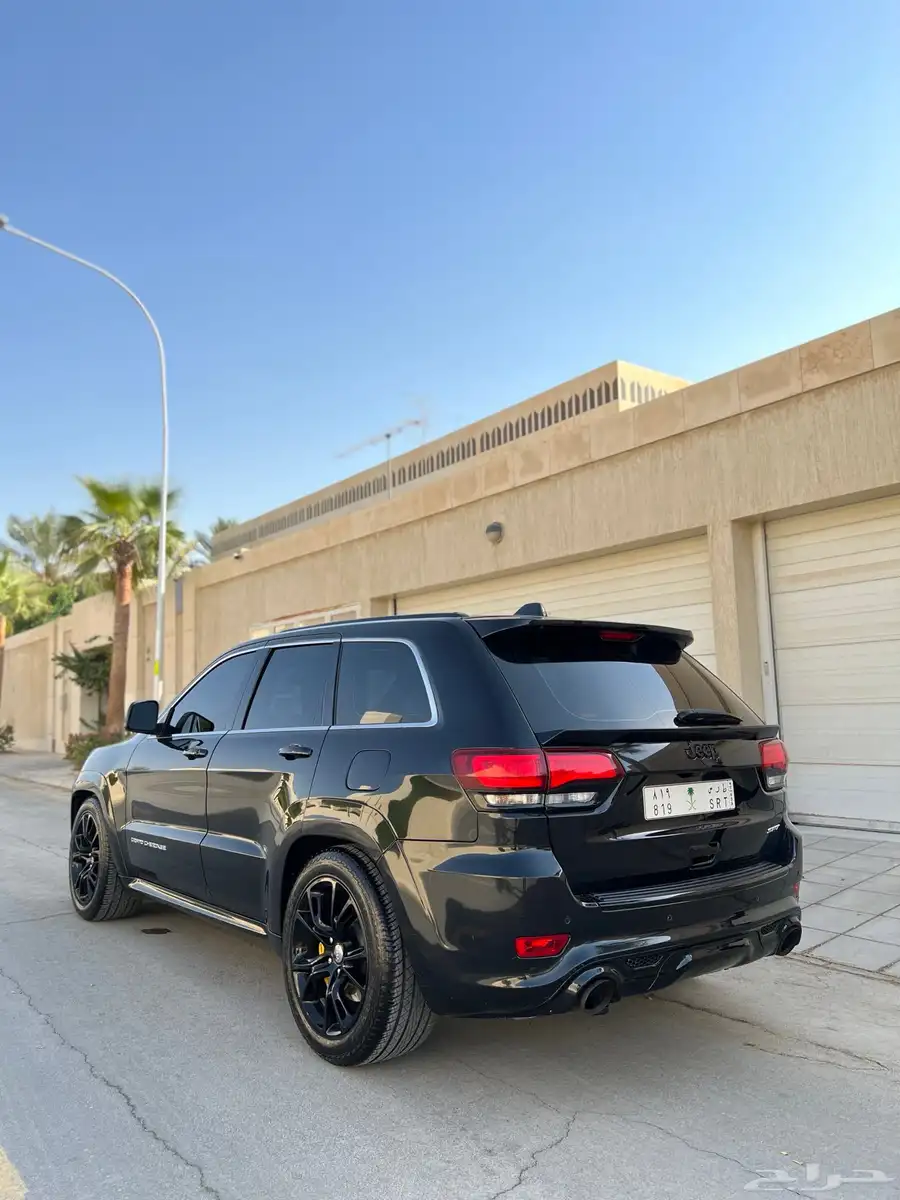 جراند شروكي srt8 5