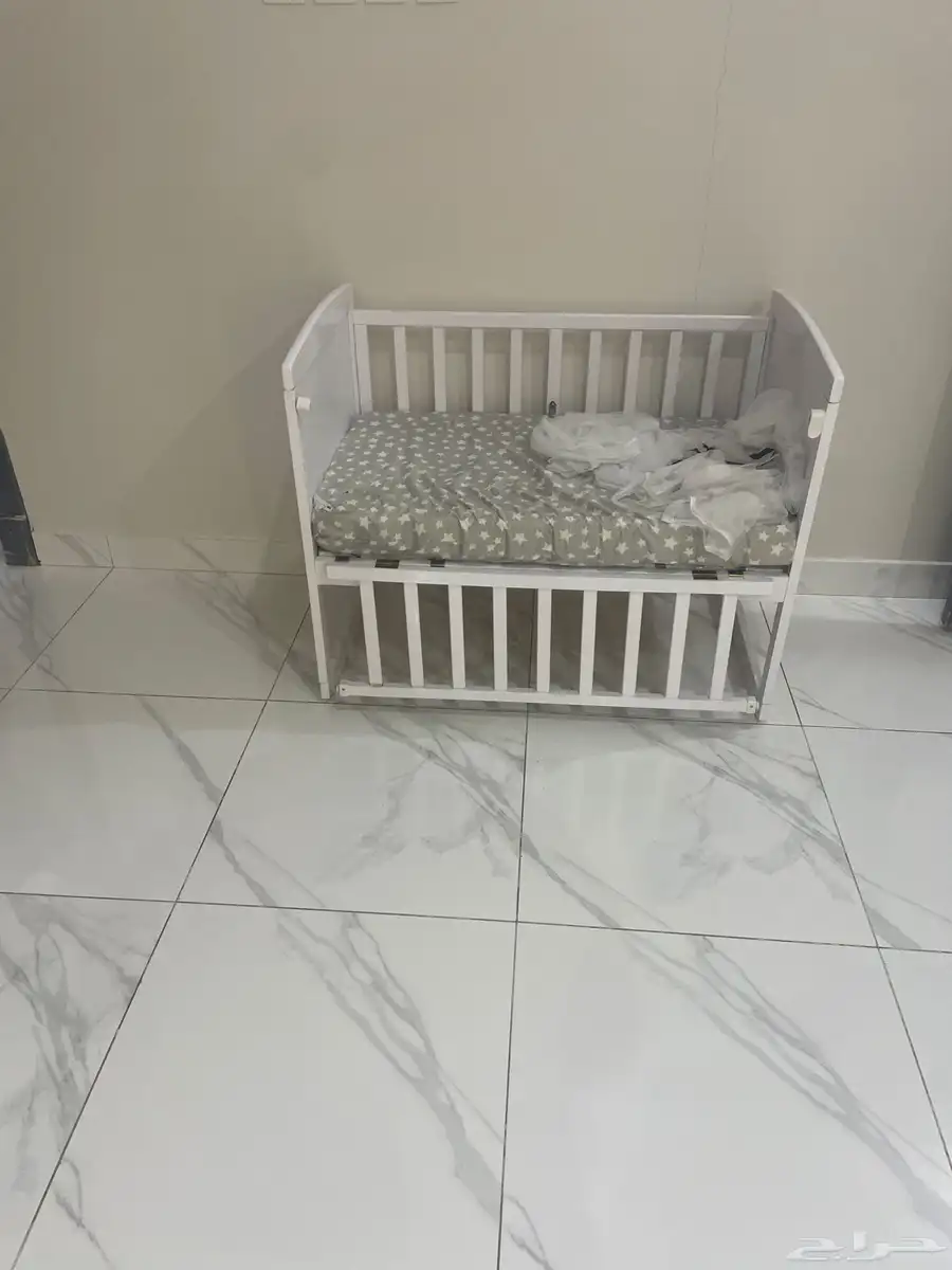 سرير اطفال العدد ثنين للبيع 1