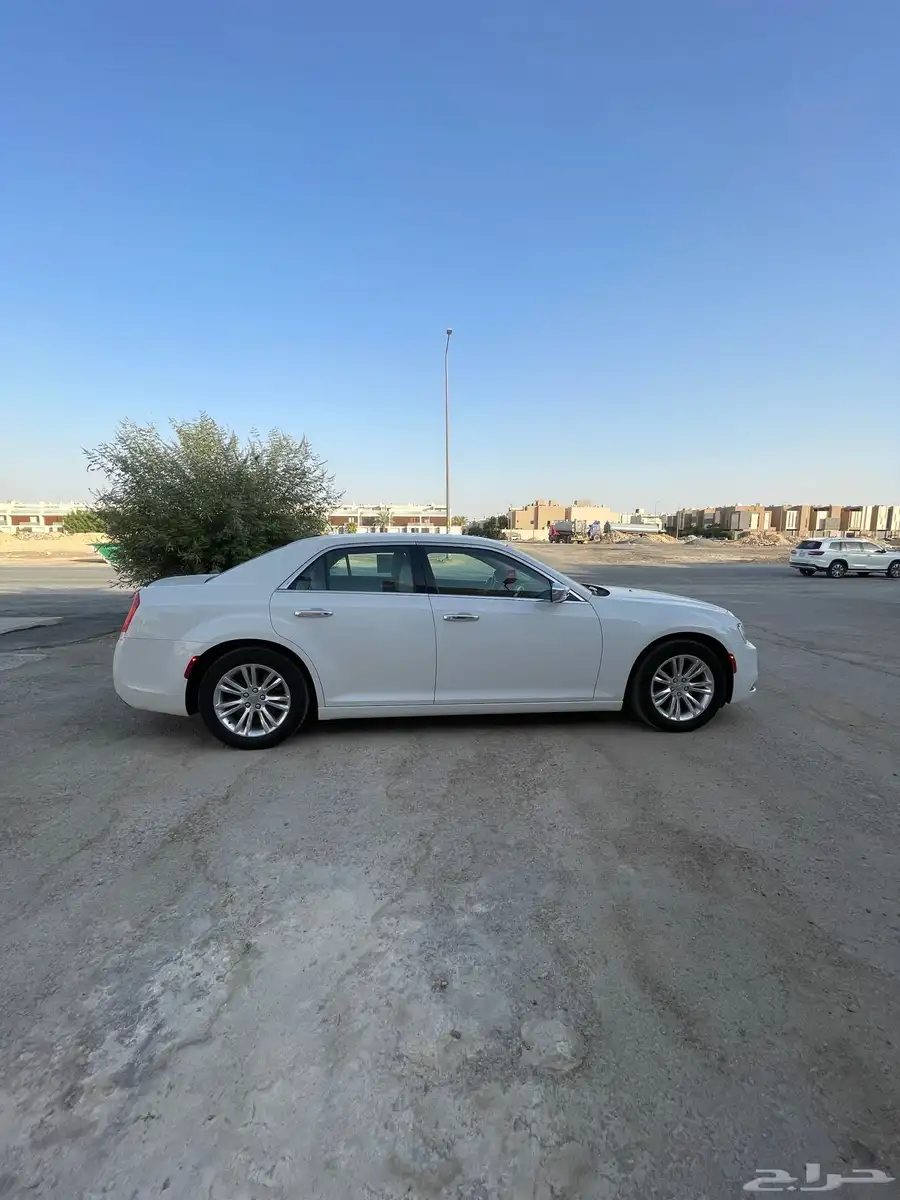 كرايسلر 2021 v6 4
