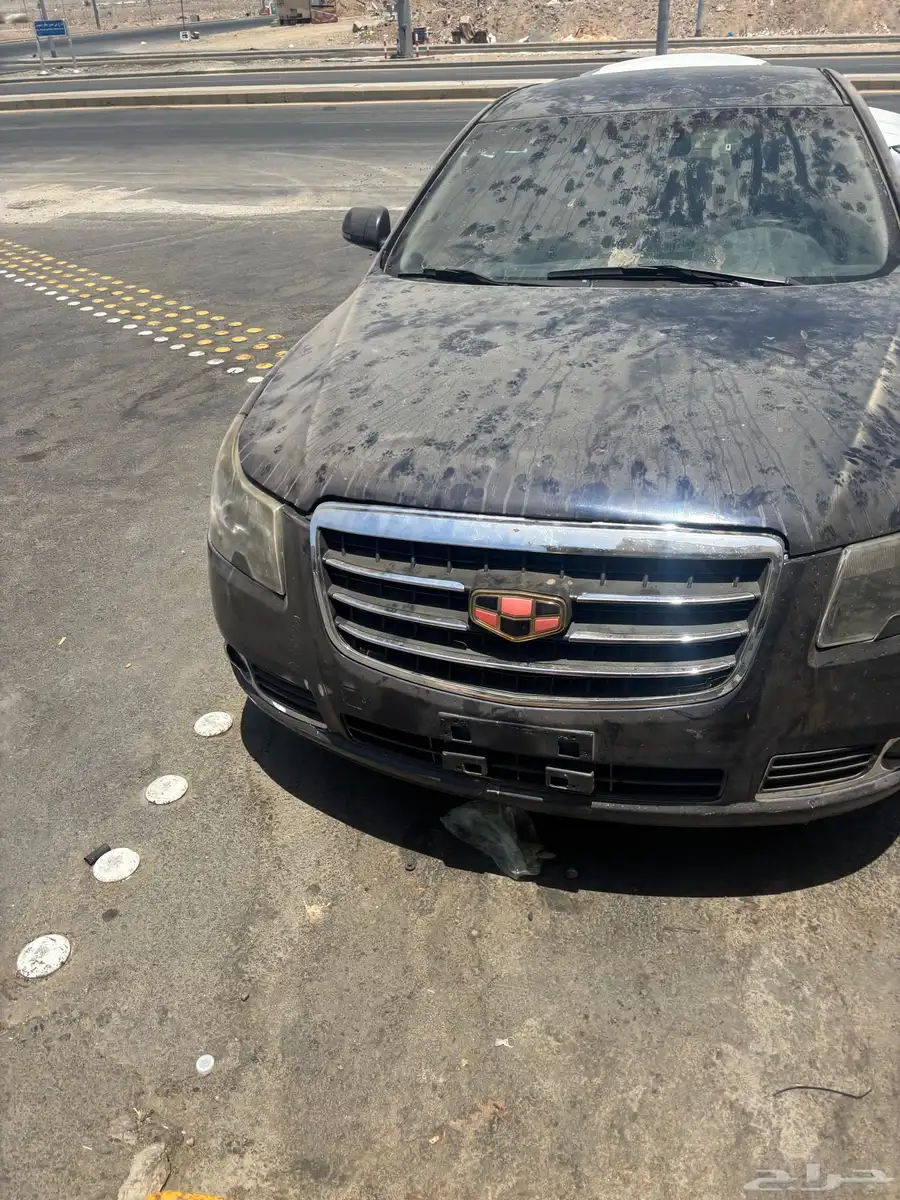 جيلي موديل 2014 اللون كحلي 7