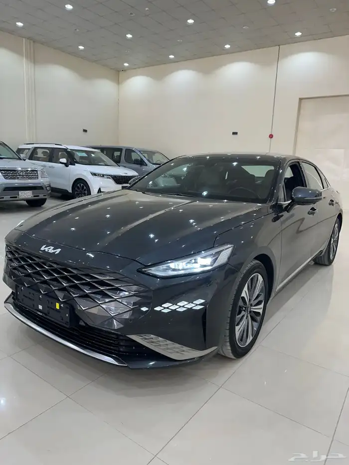 كيا k8 نص فل 6 سلندر 2022 ممشي 52 الف فقط شرط فحص 5